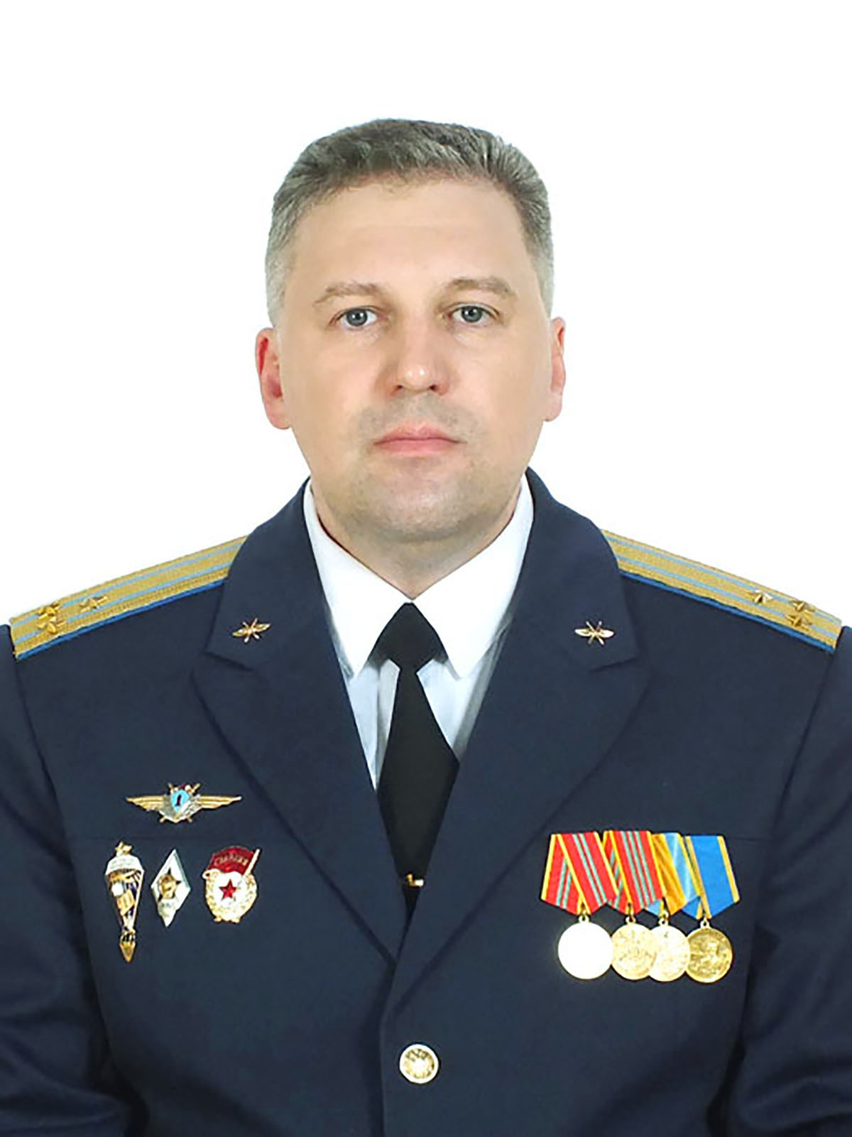 Гвардии полковник Евгений Аверьянов.