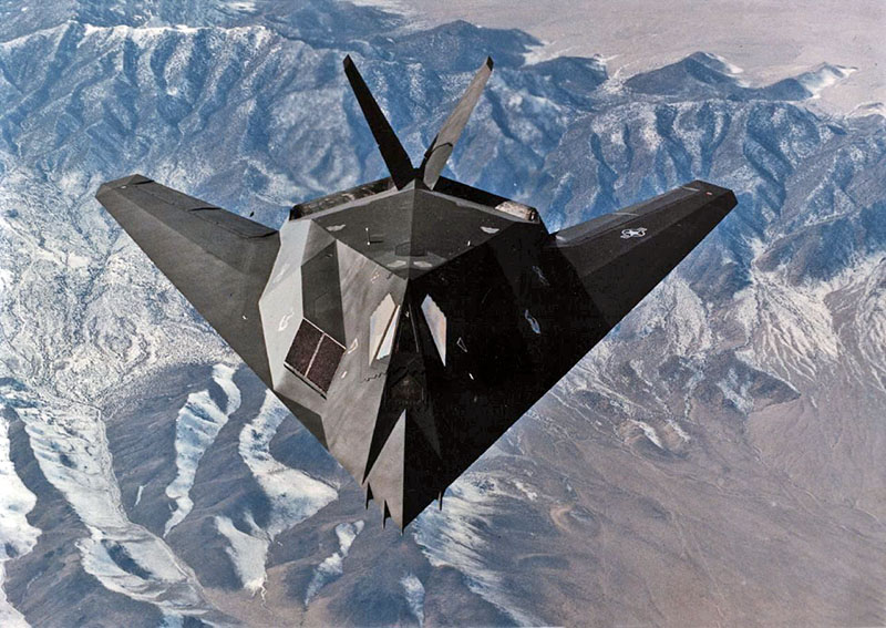 F-117А Nighthawk.