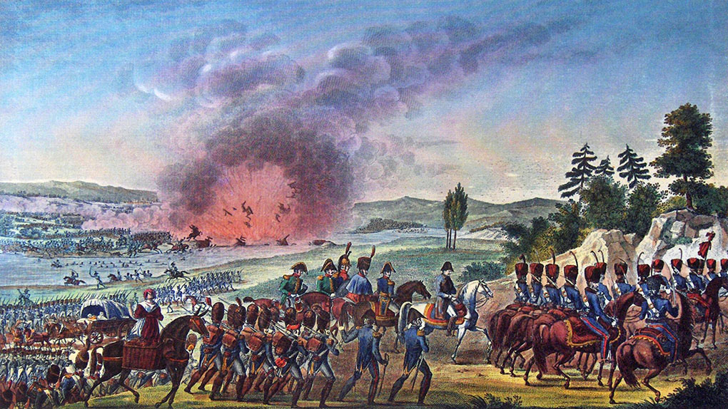 Отступающая французская армия преждевременно взрывает мост. Раскрашенная гравюра XIX века