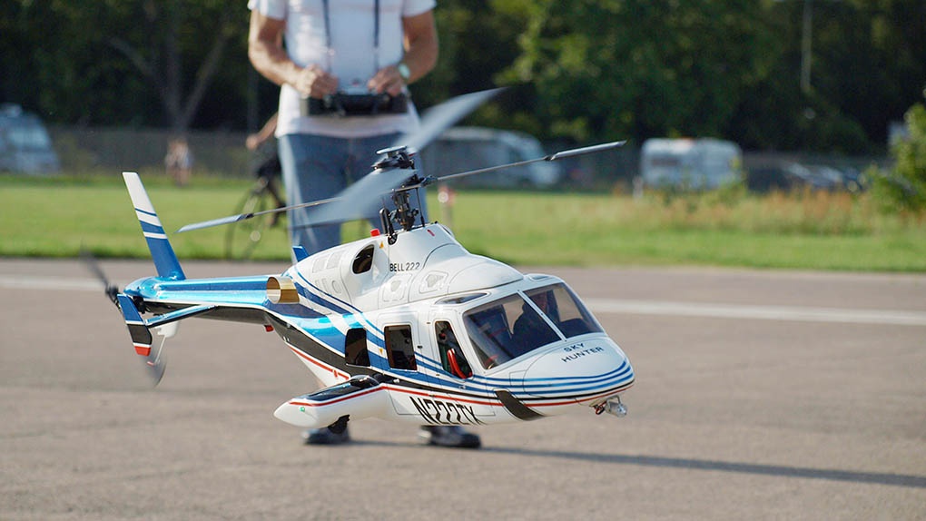 Квадрокоптер RC Helicopter Bell222.