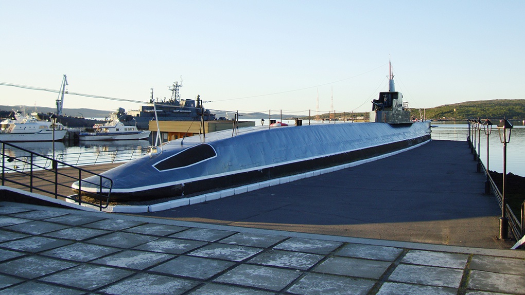 Подводная лодка-музей К-21 в главной базе Северного флота городе Североморске.