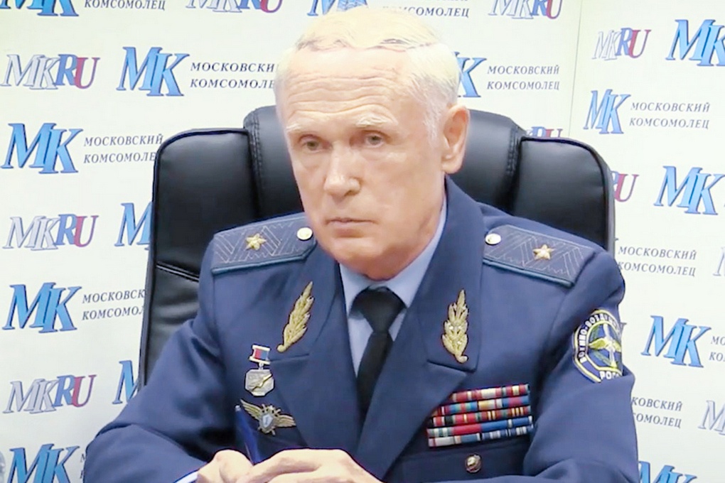 Владимир Попов.