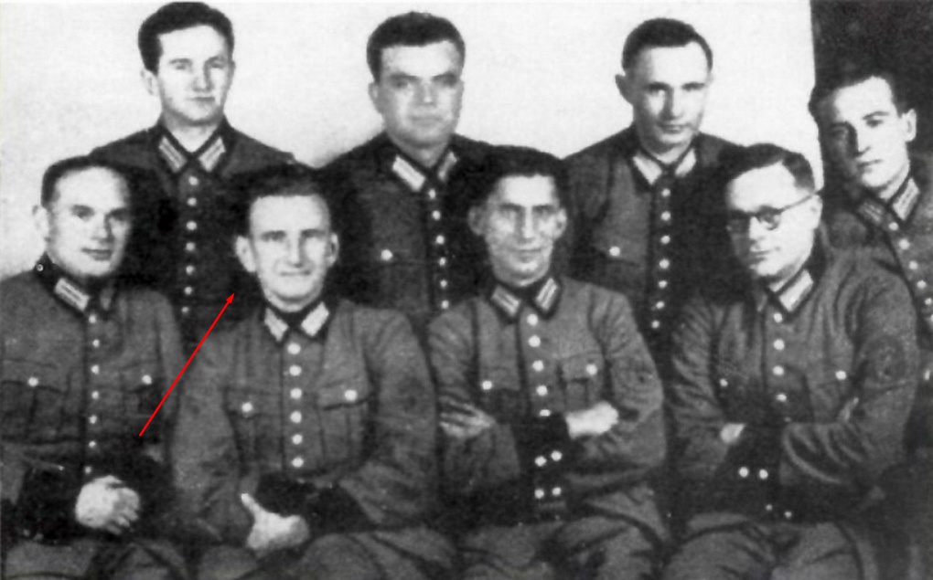 Р. Шухевич с другими прихвостнями немецких нацистов.