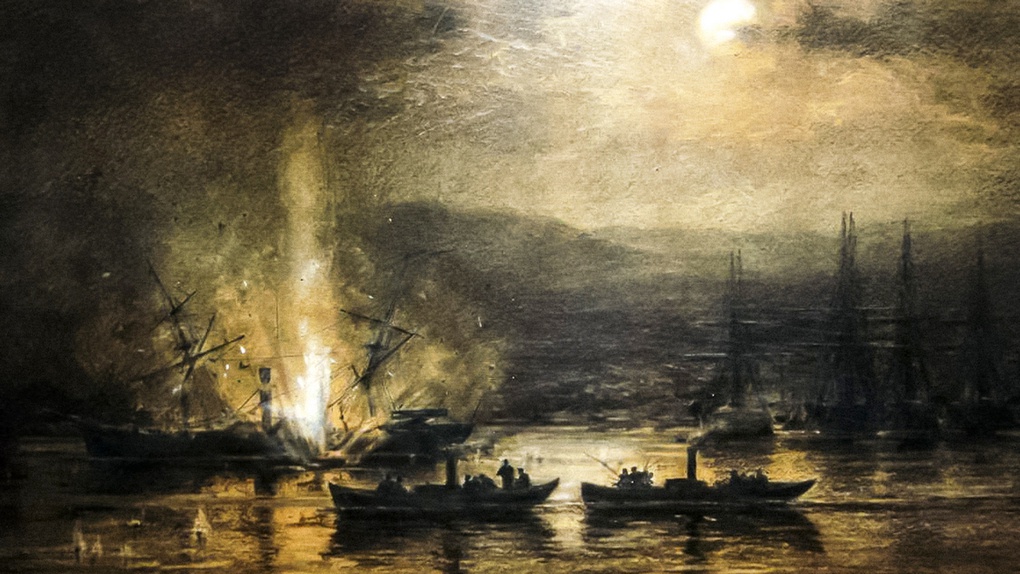 Потопление русскими минными катерами турецкого парохода «Интибах» (картина А.П. Боголюбова).