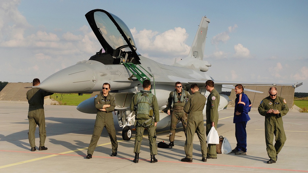 F-16 в Польше.
