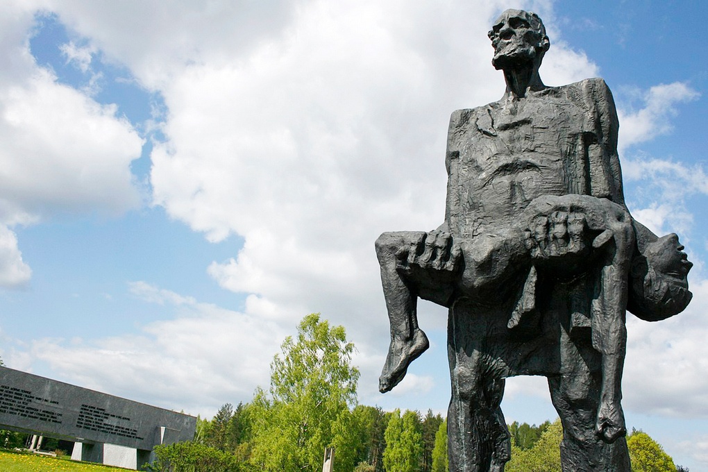 
Памятник жертвам Хатыни.
