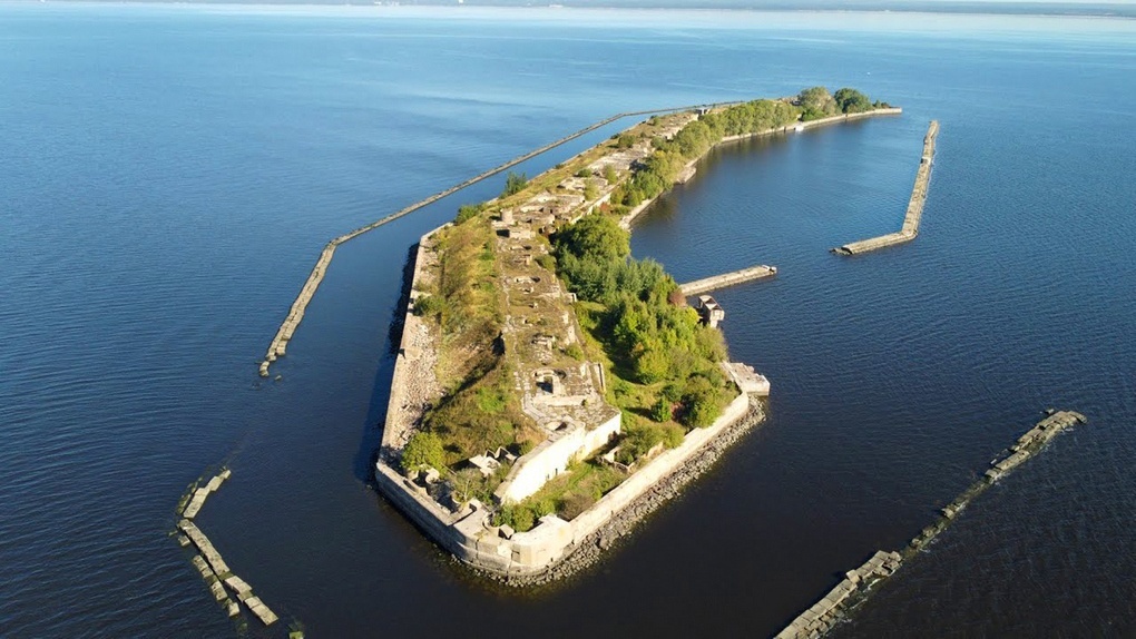 Форт «Тотлебен» у острова Котлин.