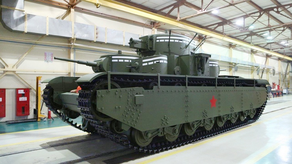 Пятибашенный танк Т-35.