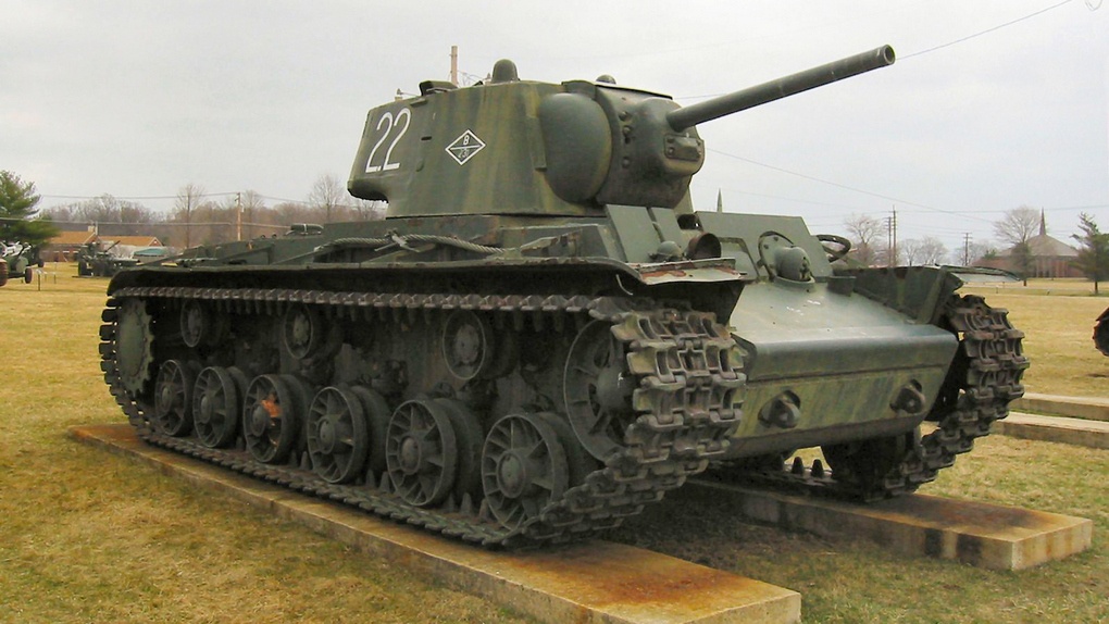 Тяжёлый танк КВ-1.
