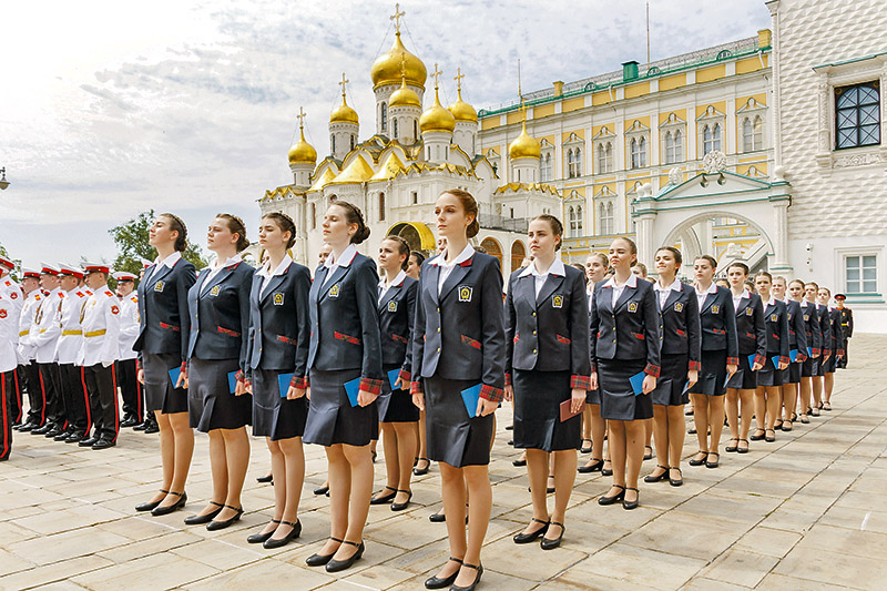 Пансион. Пансион воспитанниц Министерства обороны Российской. Пансион благородных девиц Министерства обороны в Москве. Санкт-Петербургский кадетский корпус «Пансион воспитанниц МО РФ». Выпускницы пансиона Министерства обороны РФ.