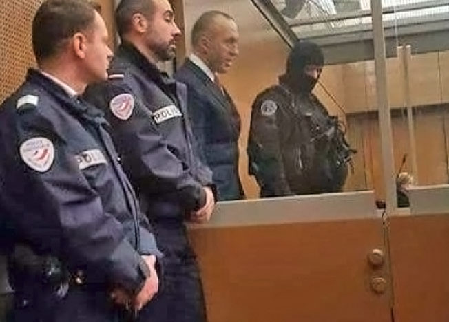 Рамуш Харадинай был дважды оправдан Гаагским трибуналом по бывшей Югославии.