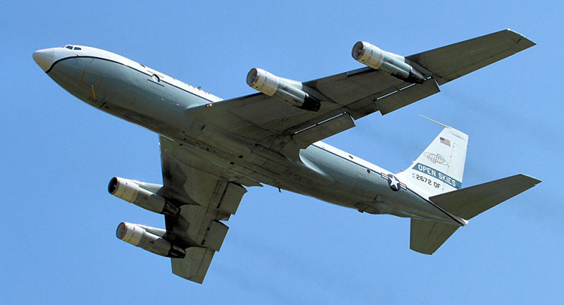 Американский самолет-разведчик OS-135B.