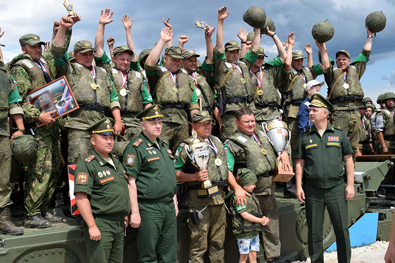 Военнослужащие понтонно-переправочного батальона бригады победили в конкурсе Армейских международных игр «Открытая вода».