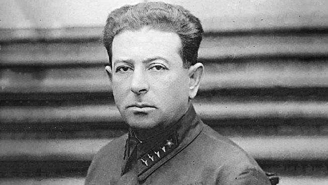 Лев Мехлис: карательная «секира» Сталина