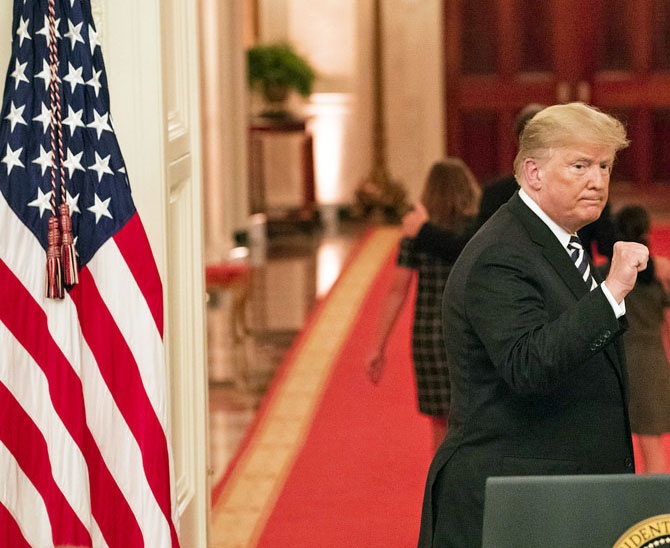 Дональд Трамп свою президентскую эпопею завершил с разгромным счётом в пользу COVID-19 - свыше пятисот миллионов жертв.