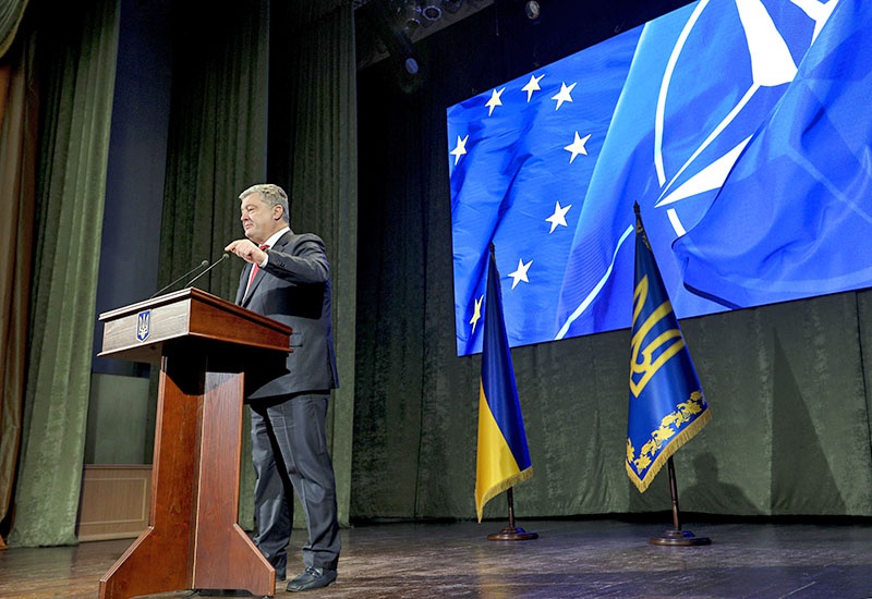 Стремление Украины Порошенко очевидны, но взаимности не видно.