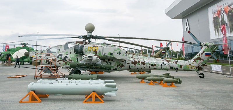 Новейший боевой вертолет Ми-28НМ.