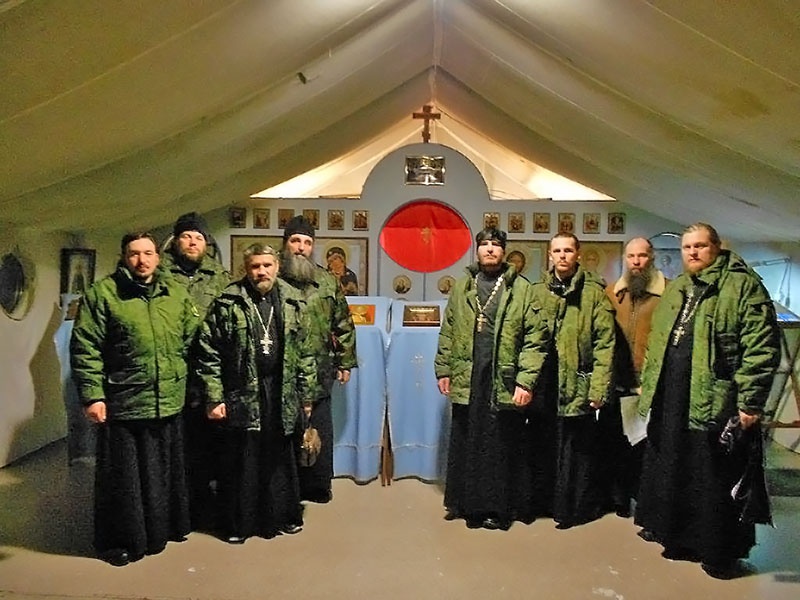 Cвыше 180 священников назначены на штатные должности в частях Минобороны России.