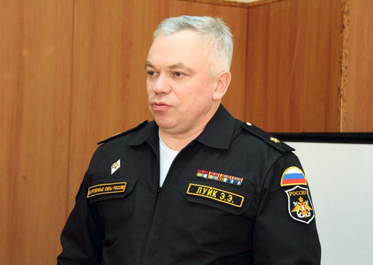 Главный штурман ВМФ контр-адмирал Эдуард Луйк.