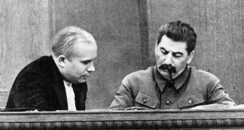 Сталин превратил марксизм в светскую религию.