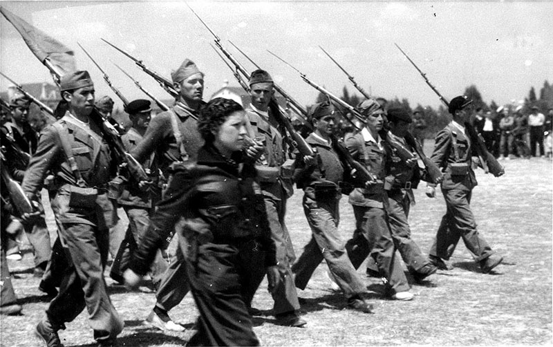 Во время Гражданской войны в Испании Африка сражалась на стороне республиканцев.