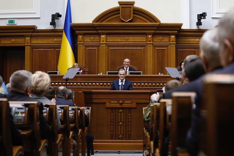 Дональду Туску «всё по барабану», только дайте отхватить Польше украинские земли.