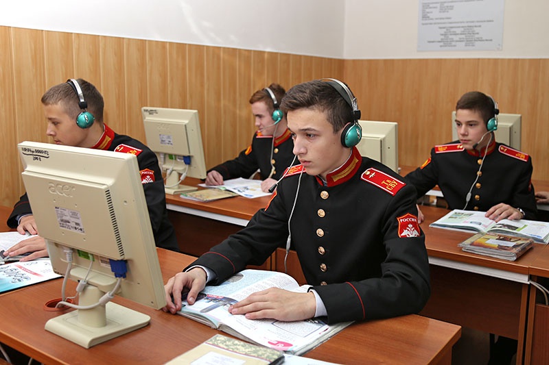 Училище работает в инновационном режиме.