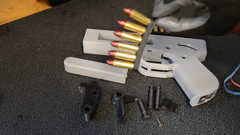 Songbird - пистолет, напечатанный на домашнем 3D-принтере в США