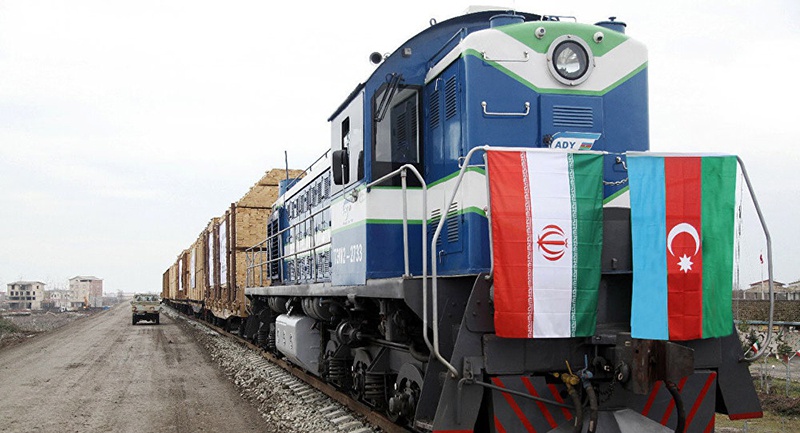 Железная дорога Астара-Решт-Казвин - строящийся транспортный коридор, который соединит действующие железные дороги России, Азербайджана и Ирана. 