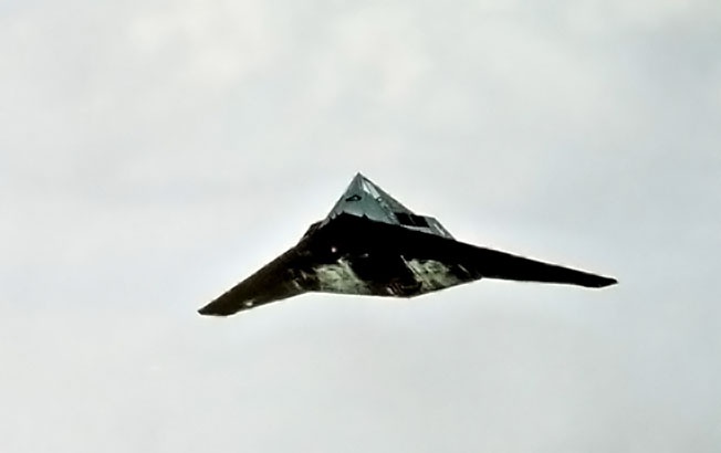 F-117 Nighthawk - безнадёжный бриллиант.