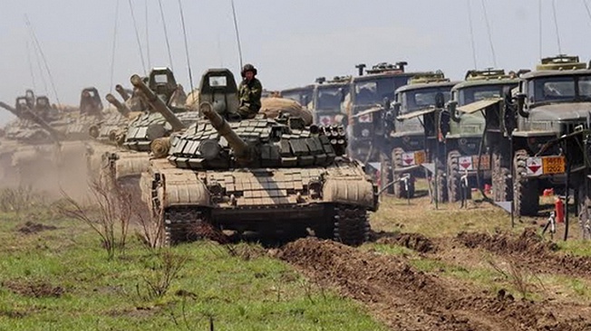 Робототехнический комплекс «Штурм» строится на базе танка Т-72 Б3.