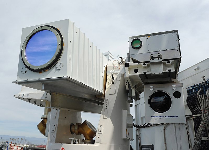 Модульная корабельная установка MLD (Maritime Laser Demonstration), разрабатываемая альянсом корпораций Boeing, Locheed и Northrop Grumman.