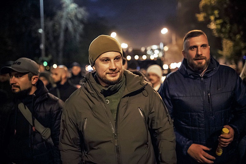 Без приказа Билецкого его люди из Золотого не уйдут.