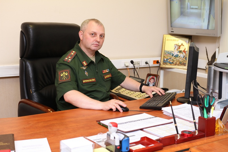 Заместитель начальника Управления - начальник 3-го отдела охраны полковник Алексей Шарапов.