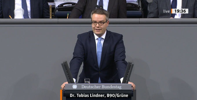 Спикер по вопросам безопасности от фракции «Зелёных» Тобиас Линднер.