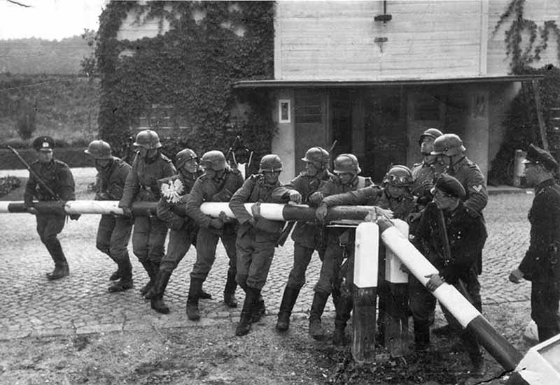 1 сентября 1939 г. Германия напала на Польшу.