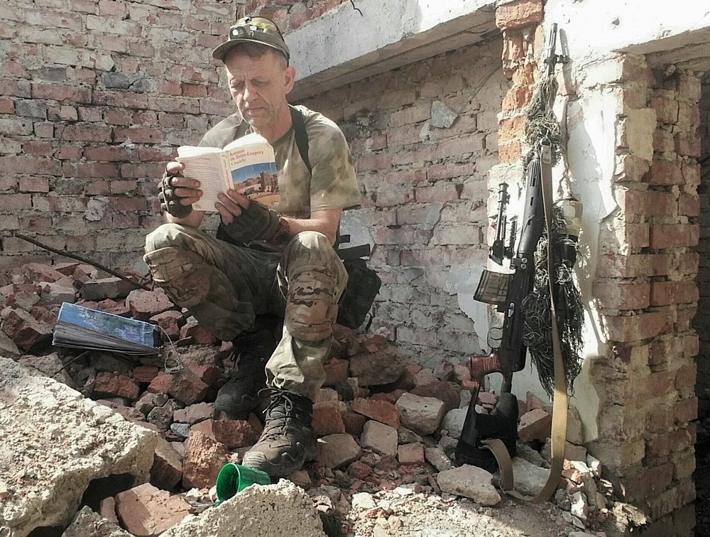Алавата планирует выучить русский язык, получить паспорт ДНР, а затем и России.