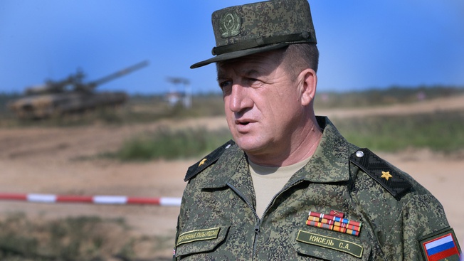 Гвардии генерал-майор Сергей Кисель: «Главное для танкиста - не дрейфить в бою и в совершенстве владеть вверенной техникой»