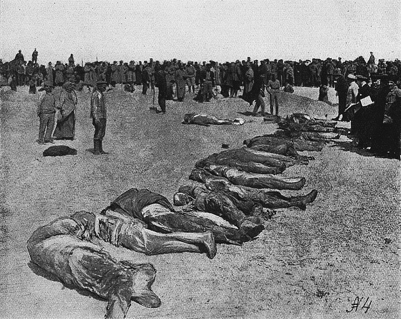 Жертвы массовых казней в Евпатории.