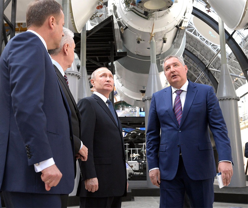 Президент России дал поручение создать ракету, способную поднять на орбиту более 100 тонн полезной нагрузки.