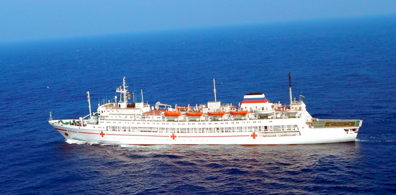Министр обороны РФ поручил нарастить ёмкость госпитального судна «Иртыш» до 450 мест.