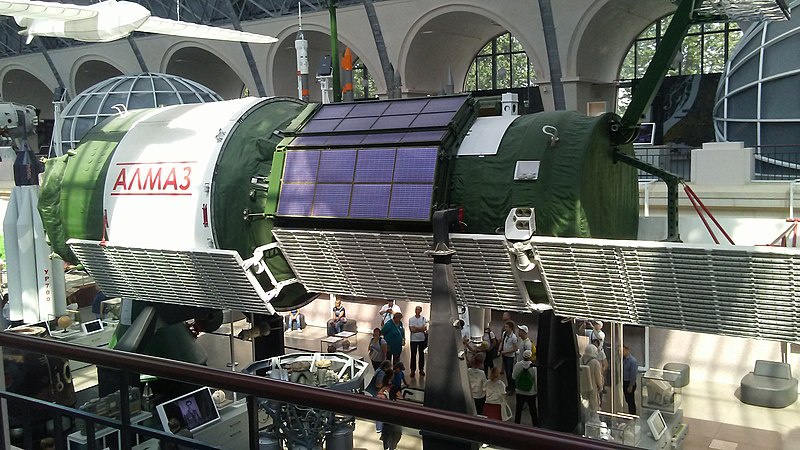 Космическая боевая станция «Алмаз».