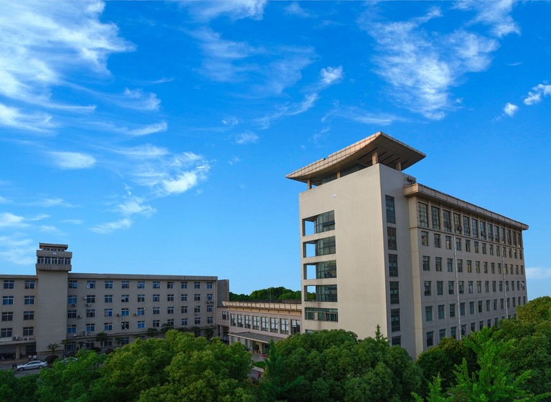 Институт вирусологии в китайском городе Ухань финансируется американским миллиардером Джорджем Соросом.