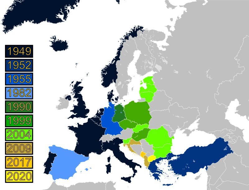 Карта расширения НАТО на Восток.