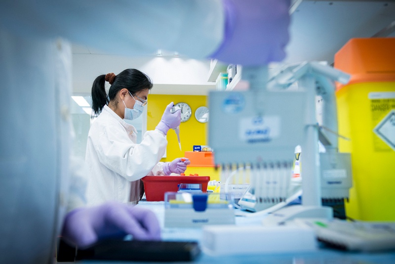 Исследования в лаборатории AstraZeneca