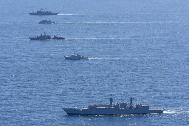 В Sea Breeze-2020 участвовали корабли 9 стран из Болгарии, Грузии, Испании, США, Турции, Норвегии, Румынии, Украины и Франции.