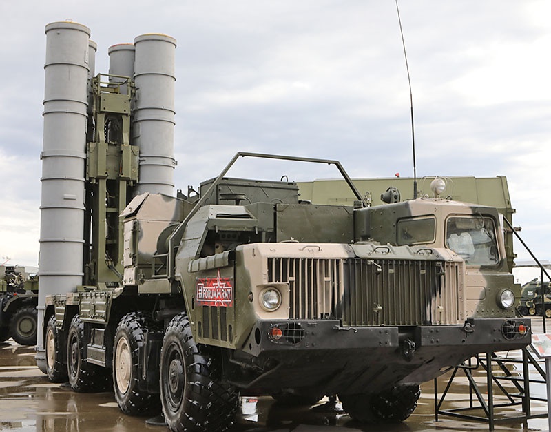 Усовершенствованные системы С-300ПМУ-2, дальность действия которых увеличена с 150 до 200 километров, Греция намерена разместить на острове Крит.