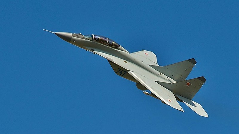 В «зачищённое» небо поднялись многофункциональные истребители Су-30СМ.