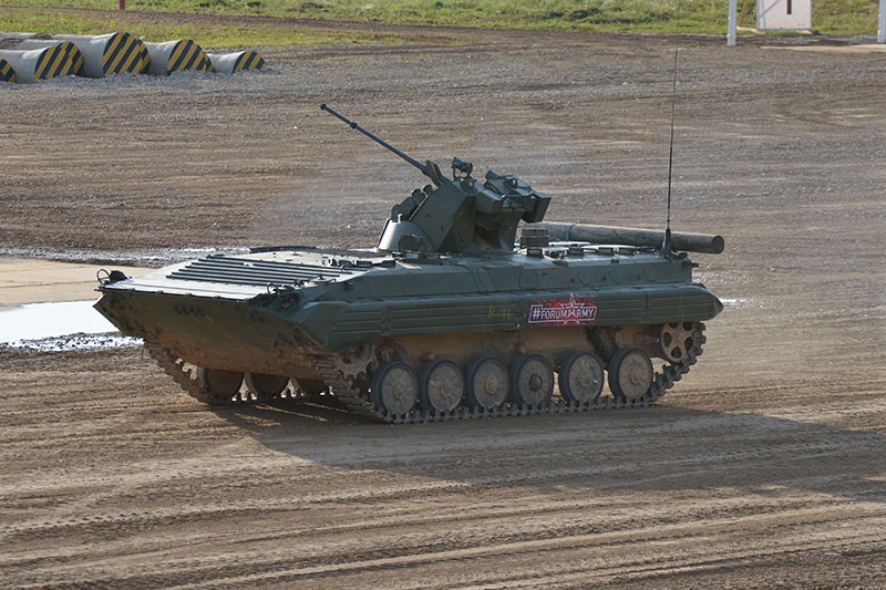 Модернизированная боевая машина пехоты БМП-2М.