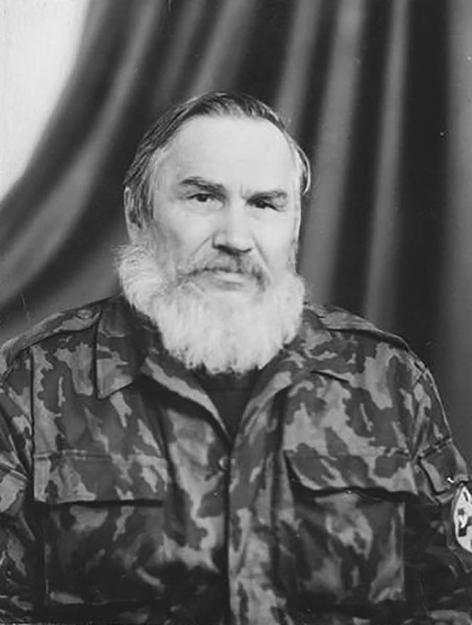 Первые переговоры ичкерийцев и УНА-УНСО* произошли ещё в 1993 году благодаря Анатолию Лупыносу.